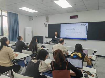 軟件公共技術(shù)教研室成功舉辦畢業(yè)設(shè)計(jì)與實(shí)習(xí)學(xué)習(xí)交流活動(dòng)